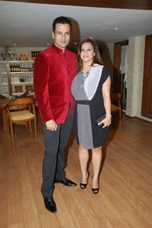 Manasi and Rohit Roy at Mangi Ferra launch in Versova