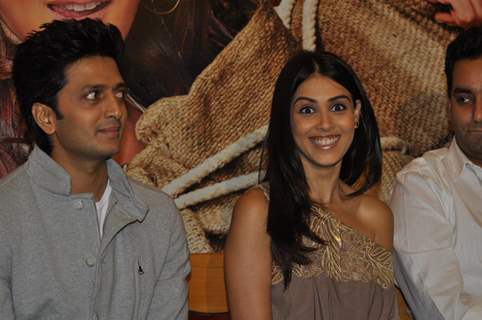 Ritesh Deshmukh & Genelia Dsouza during the music launch of film Tere Naam Love Ho Gaya in Mumbai