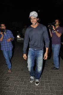 Hrithik Roshan grace Sunaina Roshan's Birthday Bash