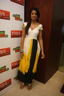 Mugdha Godse unveils Svarnamangal and Shagun Investment Plan for Gitanjali in Mumbai