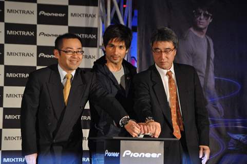 Shahid Kapoor brand ambassador for Pioneer unveiled the new innovative range 'MIXTRAX' technology in-car audio at JW Marriott in Mumbai