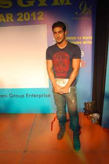 Prateik Babbar at Gold Gym calendar launch in Bandra, Mumbai