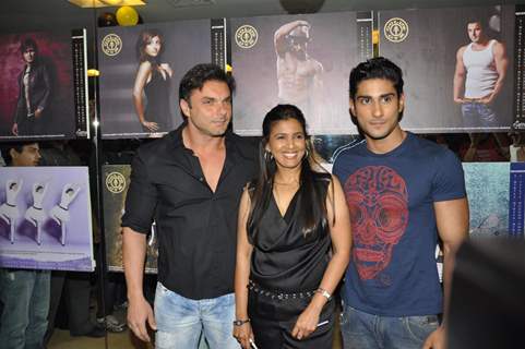 Prateik and Sohail Khan at Gold Gym 2012 calendar launch in Bandra, Mumbai