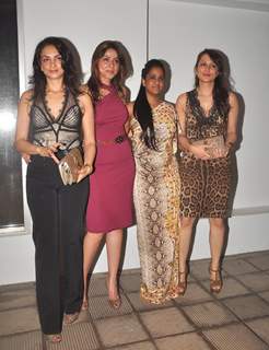 Seema Khan, Bhavna Pandey, Arpita Khan and Tanya Deol at Genelia Dsouza and Ritesh Deshmukh wedding