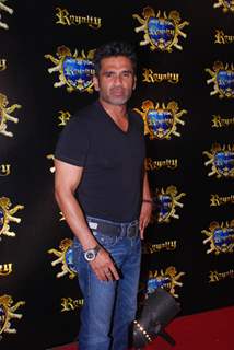 Suniel Shetty at Genelia Dsouza and Ritesh Deshmukh wedding bash