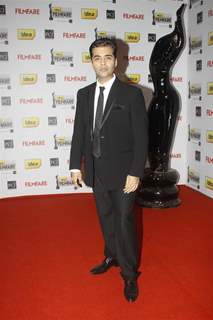 Karan Johar at 57th Idea Filmfare Awards 2011