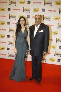 Boney & Sridevi Kapoor at 57th Idea Filmfare Awards 2011