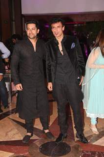 Rahul Dev & Aftab Shivdasani at Ritesh Deshmukh & Genelia Dsouza Sangeet ceremony at Hotel TajLands