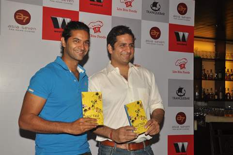 Purab Kohli will be launching and releasing Rishad Saam Mehta's book 'Hot Tea Across India'