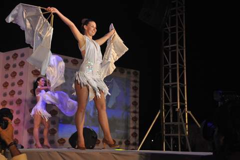 Models walk the ramp for McDowell’s Signature Premier Indian Derby 2012 fashion show at RWITC