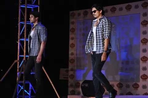 Models walk the ramp for McDowell’s Signature Premier Indian Derby 2012 fashion show at RWITC