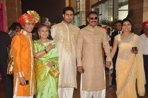 Ajay & Kajol Devgn, Jaya & Abhishek Bachchan grace Ritesh Deshmukh & Genelia Dsouza wedding bash