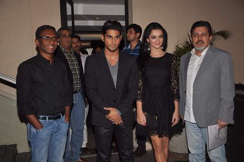 Prateik Babbar & Amy Jackson at press meet of 'Ek Deewana Tha'