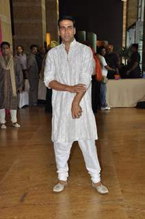 Akshay Kumar grace Ritesh Deshmukh & Genelia Dsouza wedding bash in Mumbai