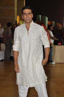 Akshay Kumar grace Ritesh Deshmukh & Genelia Dsouza wedding bash in Mumbai