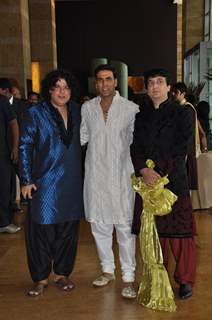 Akshay Kumar, Sajid Khan, Sajid Nadiadwala grace Ritesh Deshmukh & Genelia Dsouza wedding bash