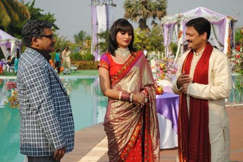 Arun Nalawade and Kiran Karmarkar in the show Zindagi Kahe - Smile Please