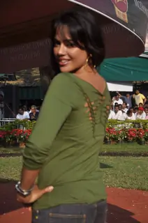 Sameera Reddy at Mcdowell Signature Derby day 1 in RWITC on 5th Feb 2012