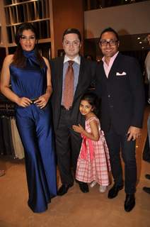 Raveena Tandon, Gautam Singhania with daughter Niharika and Rahul Bose at Raymonds new store at Warden Road. .