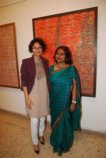 Kiran Rao inaugurates Sangeeta Gupta's Painting Exhibition at Jehangir in Mumbai