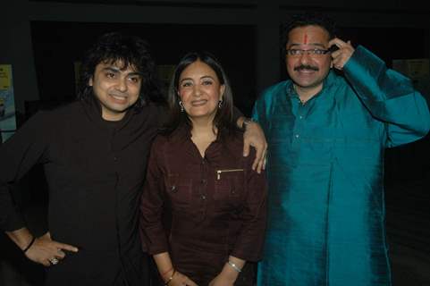 Jaspinder Narula at Jalsa concert in Nehru Centre on 7th Feb 2012. .