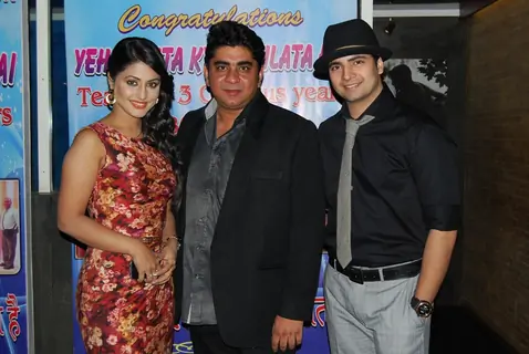 Rajan Shahi with Hina & Karan at Ye Rishta Kya Kehlata Hai 800 episodes celebration Party in Mumbai