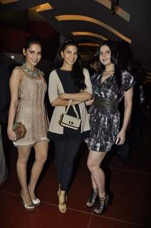 Zarine Khan and Jacqueline Fernandez at Housefull 2 first look launch, Cinemax, Mumbai. .
