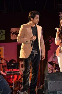 Bollywood actors Ali Zafar & Aditi Rao Hydari promote London Paris New York by performing at the Kala Ghoda Festival