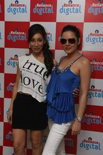 Bollywood actress Udita Goswami & Sofia Hayat visit Reliance Digital Store in Mumbai to promote their film Diary of a Butterfly