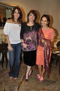 Dia Mirza, Sophie Chaudhary at Faarah Khan Valentine Collection launch