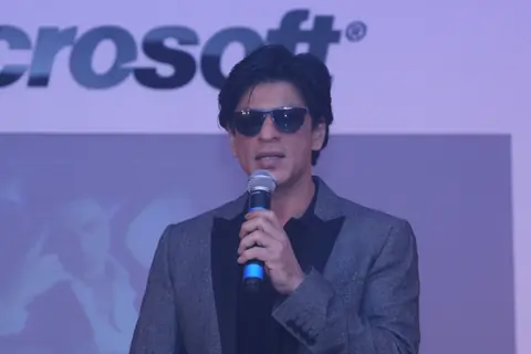 Shahrukh Khan at Don 2 Microsoft promotions at Taj Lands End