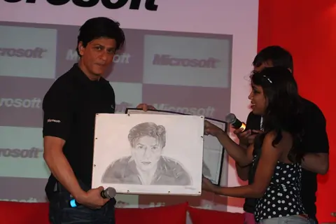 Shahrukh Khan at Don 2 Microsoft promotions at Taj Lands End