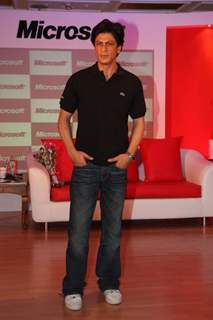 Shahrukh Khan at Don 2 Microsoft promotions at Taj Lands End