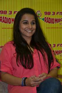 Vidya Balan promoting film KAHAANI at 98.3 Radio Mirchi FM Studios in Lower Parel, Mumbai