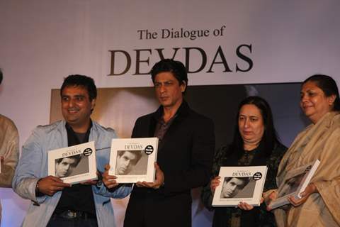 Shah Rukh Khan at Launch of Devdas dialogue book at Mehboob Studios in Bandra, Mumbai