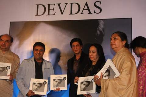 Shah Rukh Khan at Launch of Devdas dialogue book at Mehboob Studios in Bandra, Mumbai