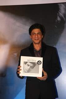 Shah Rukh Khan at Launch of Devdas dialogue book at Mehboob Studios in Bandra, Mumbai