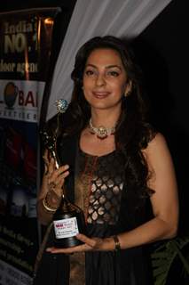 Juhi Chawla at Kelvinator Gr8 Women Awards 2012 in Mumbai