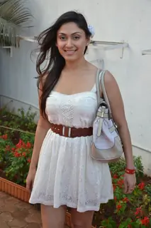 Celebs at The AGP Multi Million Race at Mahalaxmi race cource in Mumbai