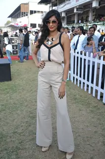 Celebs at The AGP Multi Million Race at Mahalaxmi race cource in Mumbai