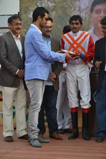 Celebs at The AGP Multi Million Race at Mahalaxmi race cource in Mumbai