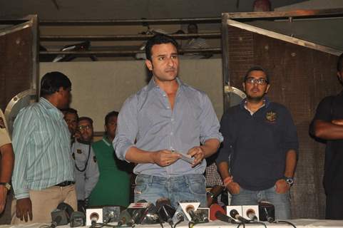 Saif Ali Khan holds a press conference on the issue of his arrest