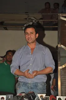 Saif Ali Khan holds a press conference on the issue of his arrest.