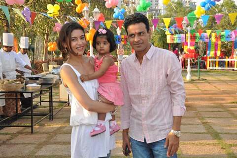 Manoj Bajpayee and wife Shabana threw a party to celebrate the 1st birthday of their daughter Ava Nayla at The Club