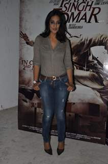 Mahie Gill promotes 'Paan Singh Tomar'