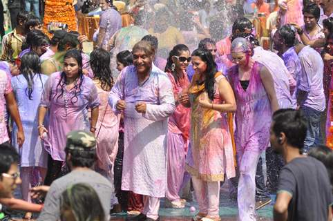 Colors Channel TV serials Artist celebrate Holi