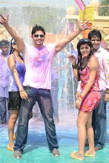 Colors Channel TV serials Artist celebrate Holi