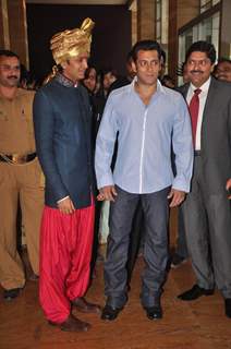 Salman Khan at Deshmukhs brother Dheeraj's wedding to Honey Bhagnani at Hotel Grand Hyatt. .