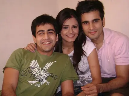 Perneet Chauhan, Karan Tacker