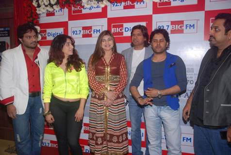 Alka Yagnik, Shaan and Neha Bhasin at 'Love Is In The Air' Big FM Album Launch. .